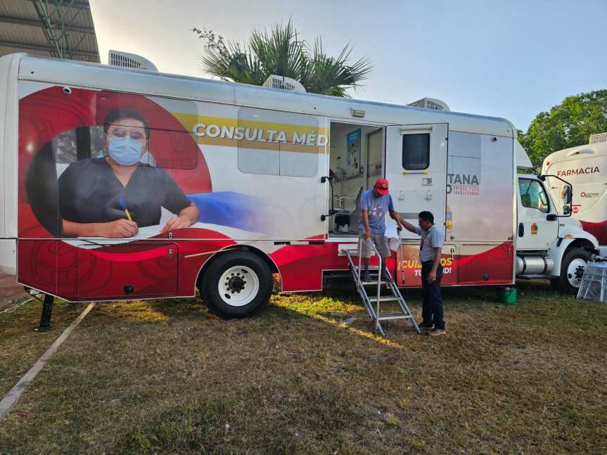 Llegan caravanas médicas móviles a Bacalar, Lázaro Cárdenas y Felipe Carrillo&nbsp;Puerto