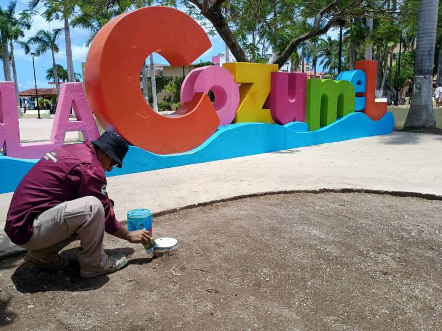 Gobierno Municipal realiza obras de mantenimiento en el parque Benito&nbsp;Juárez.