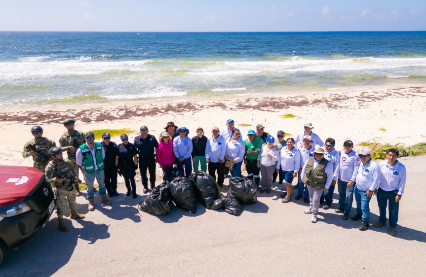 Gobierno municipal conmemora el Día Mundial de la Tortuga con jornada de limpieza de playas en Punta&nbsp;Chiquero