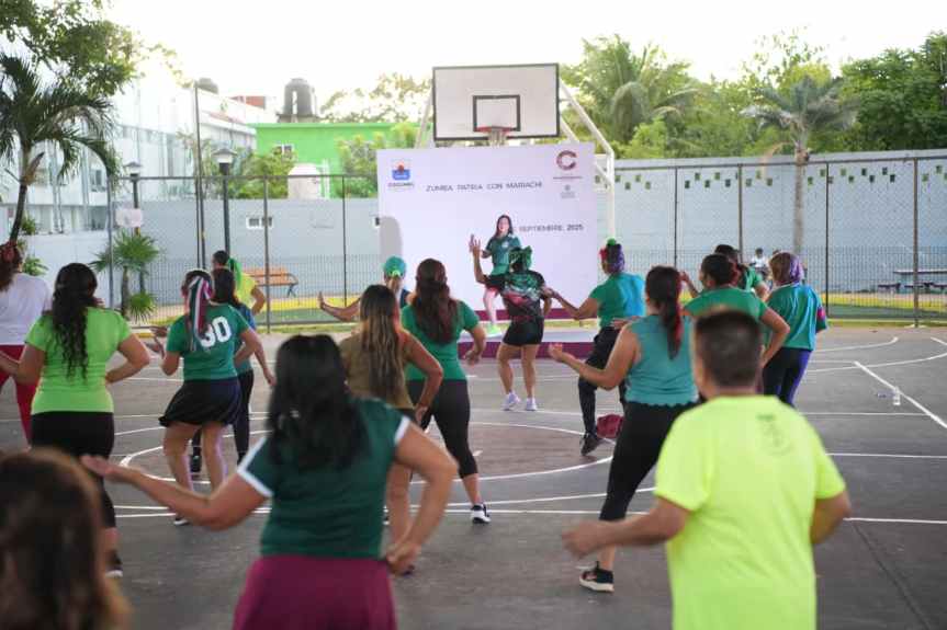 Zumba con mariachi fortalece identidad y salud en el mes&nbsp;patrio