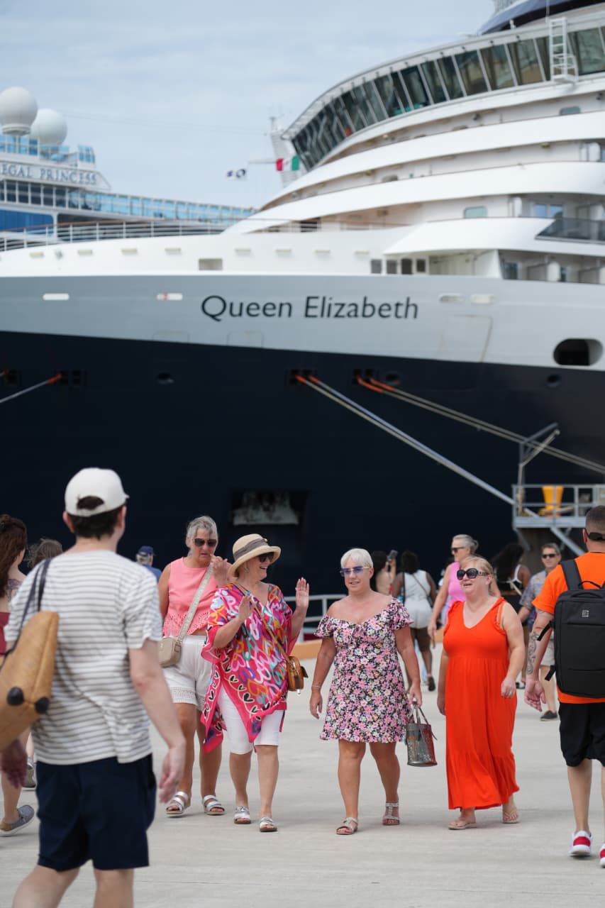 Cozumel recibe por primera vez al majestuoso crucero Queen Elizabeth de bandera&nbsp;inglesa