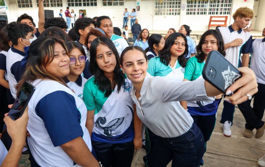 Destaca Ana Paty Peralta apoyo permanente a la educación en&nbsp;Cancún
