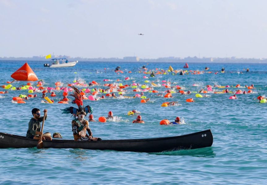 Promueven Ana Paty Peralta y Atenea Gómez “El Cruce Cancún-Isla Mujeres” en la FITUR&nbsp;2026