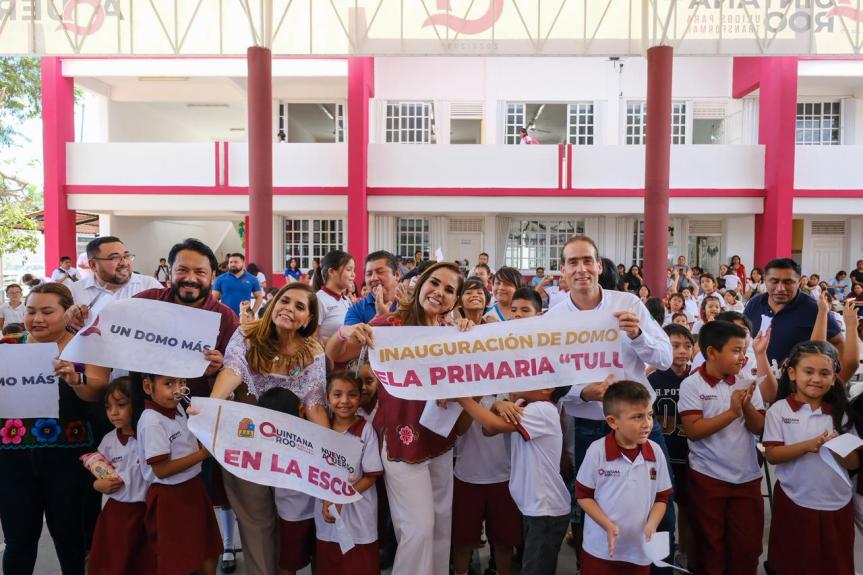 Entrega Mara Lezama nuevo domo en la escuela primaria Tulum para el bienestar&nbsp;estudiantil