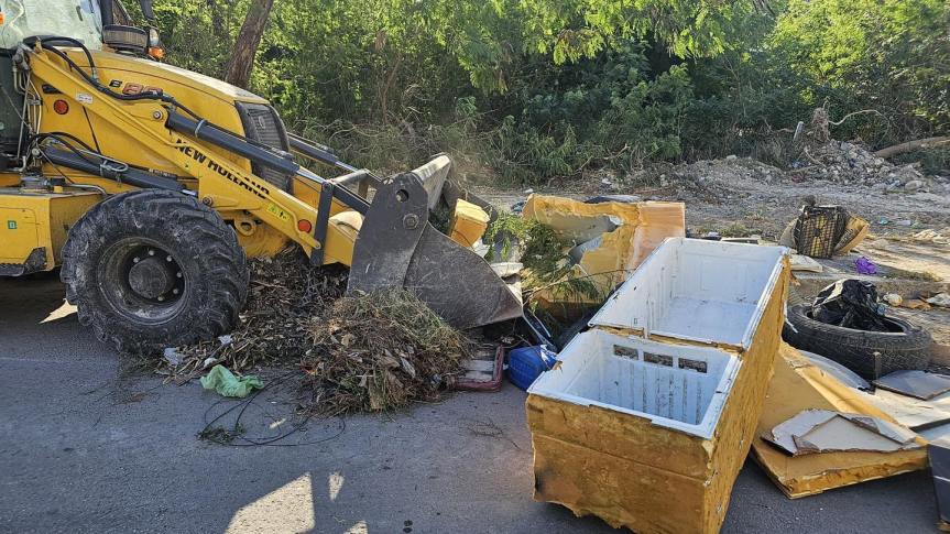Limpieza profunda elimina basurero clandestino y retira más de 10 toneladas de desechos en&nbsp;Chetumal