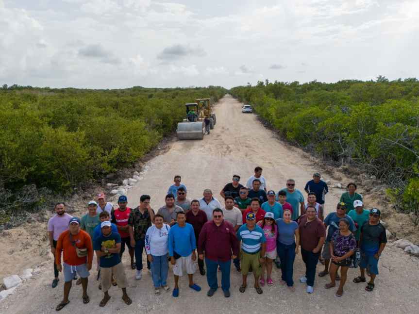 Chacón le cumple a pescadores con la rehabilitación del camino hacia la Isla de la&nbsp;Pasión