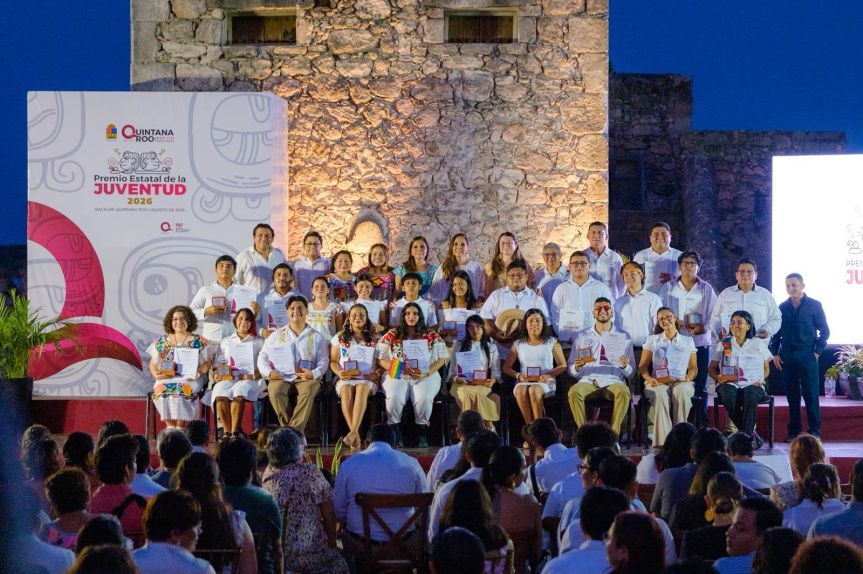 Reconoce Mara Lezama el talento y la aportación juvenil al desarrollo de Quintana Roo con Premio Estatal de la&nbsp;Juventud