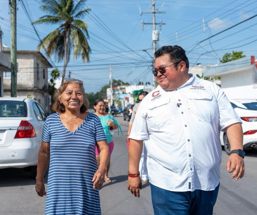 Supervisa Chacón trabajos de repavimentación, construcción de pozos de absorción y atiende solicitudes&nbsp;ciudadanas