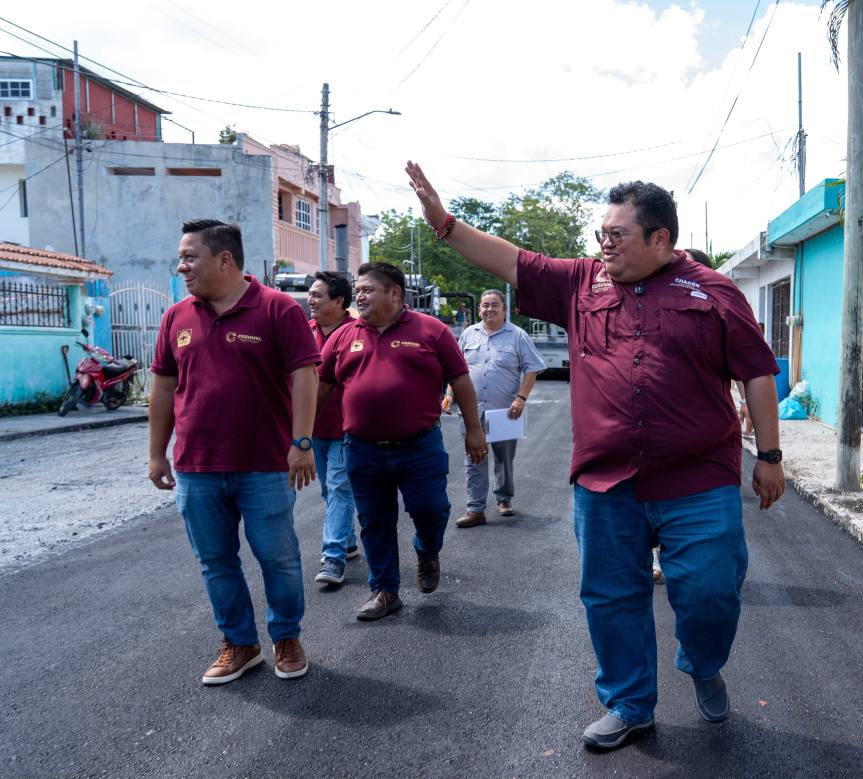 Flamingos II deja atrás más de 20 años de rezago con la pavimentación de la calle&nbsp;Cisnes